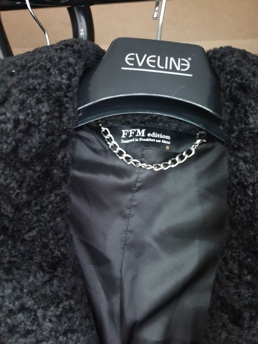 Меховое пальто новое