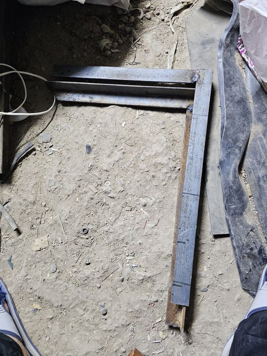 Кронштейн Для Электро стабилизатор.