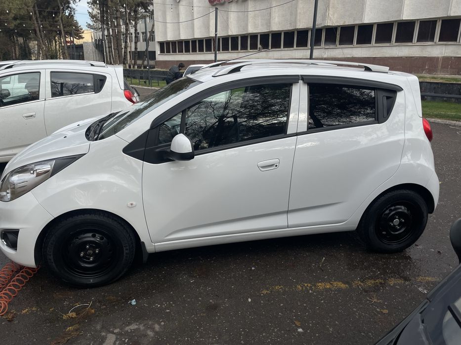 Продам Spark (3 euro) автомат.