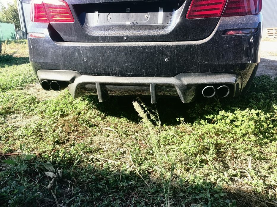 Dezmembrez bmw seria 5 f10  520 530 535 d m550d m5