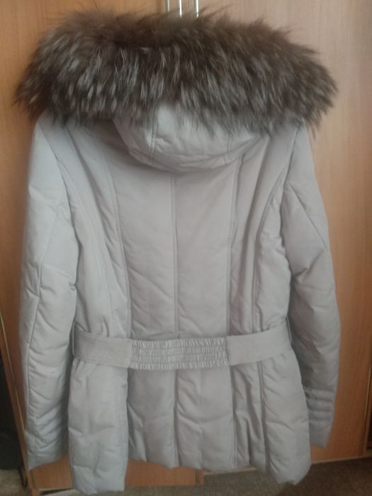 Продам женский пуховик