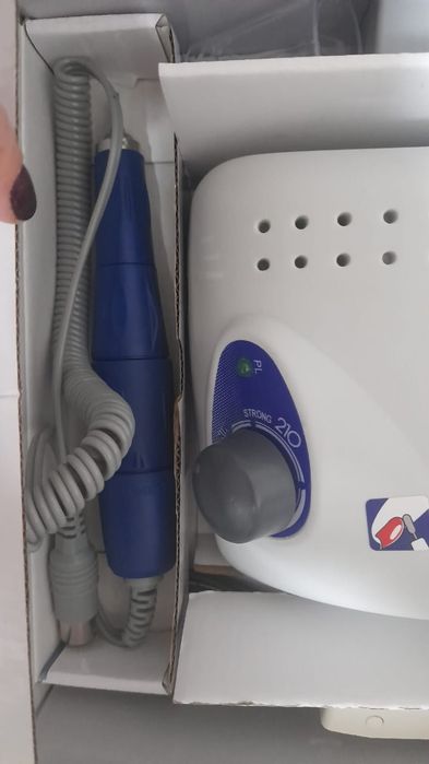 Аппарат для маникюра Strong210