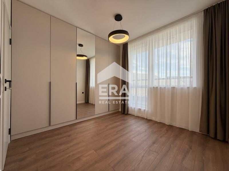 Продава се Тристаен апартамент в София, Кръстова вада - 110 кв.м за 3700 €/кв.м - Снимка #2