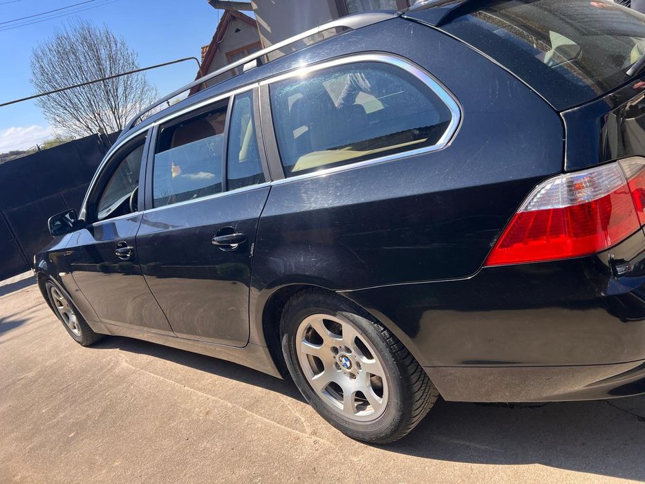 Vând bmw seria 5