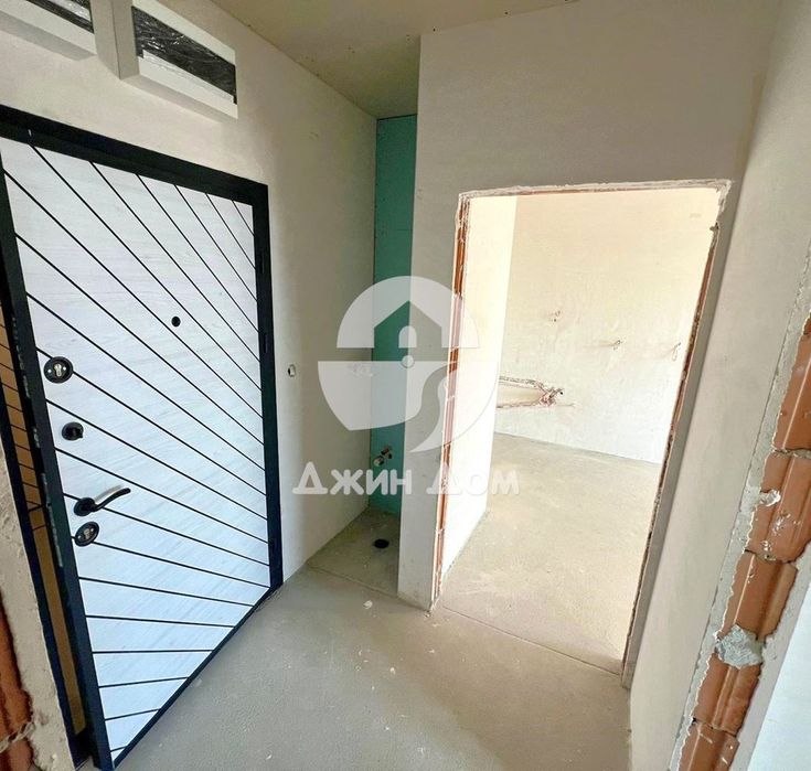 Продава се Двустаен апартамент в Бургас, Изгрев - 60 кв.м за 1915 €/кв.м - Снимка #1