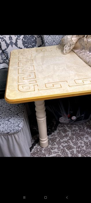 Stol, stul 12 ta chexoli bn, holati yengidek