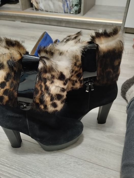 4 пары Разм 35 бренд Италия