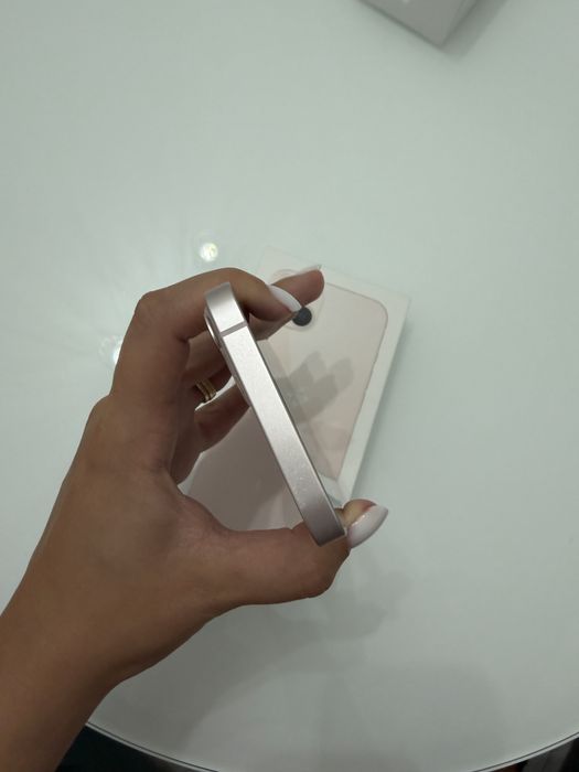 Telefon Iphone 13