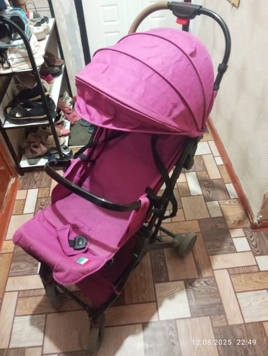 Продам  коляску в хорошом  состояний.