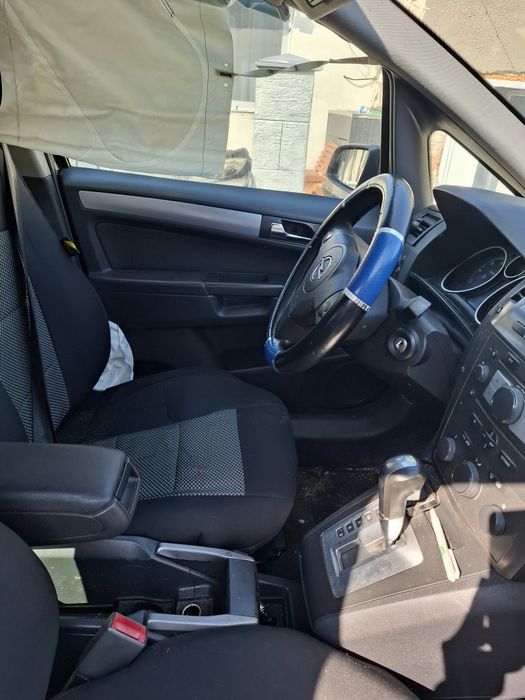 Opel Zafira disel cutie automată