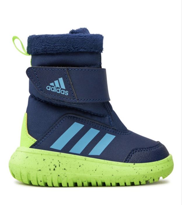 Оригинални детски обувки на Adidas