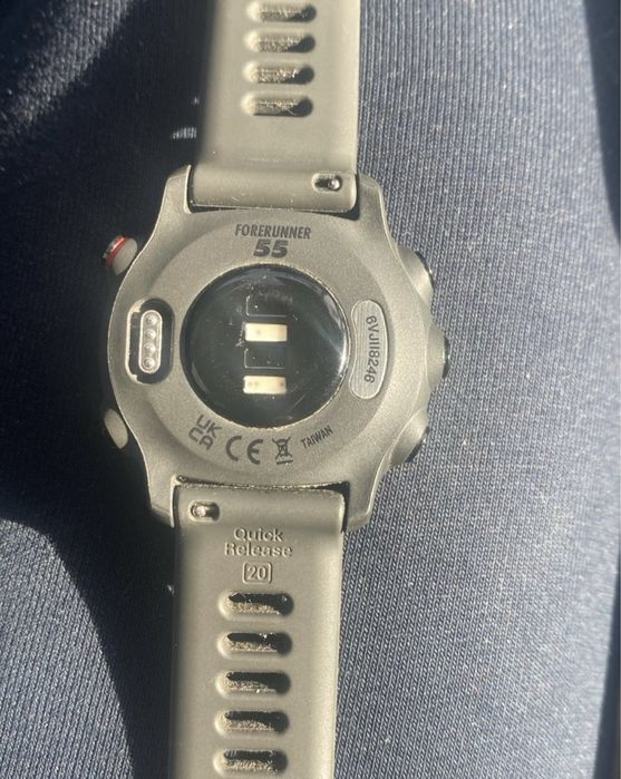 Смарт часы Garmin