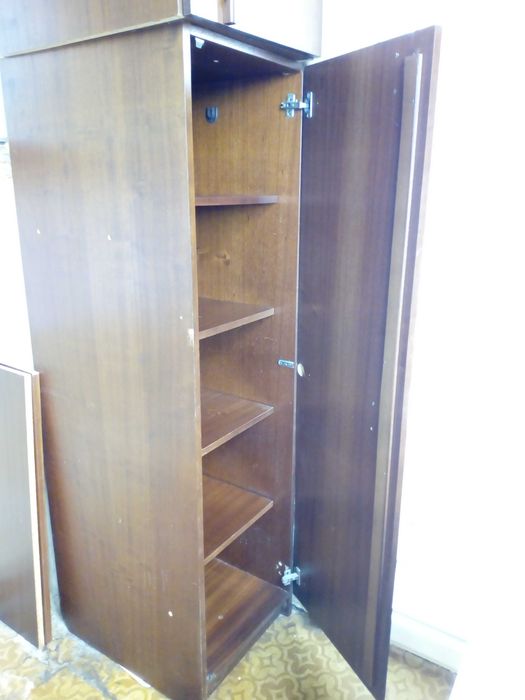 Холна секция - 7 шкафа + 2 гардероба