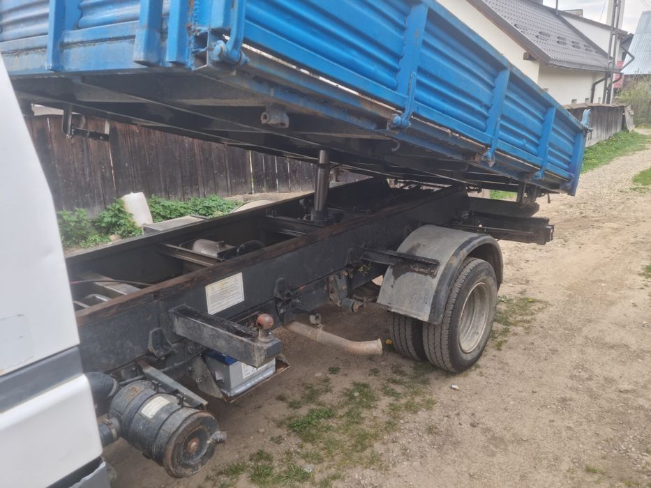 De vânzare Nisanu L35.09