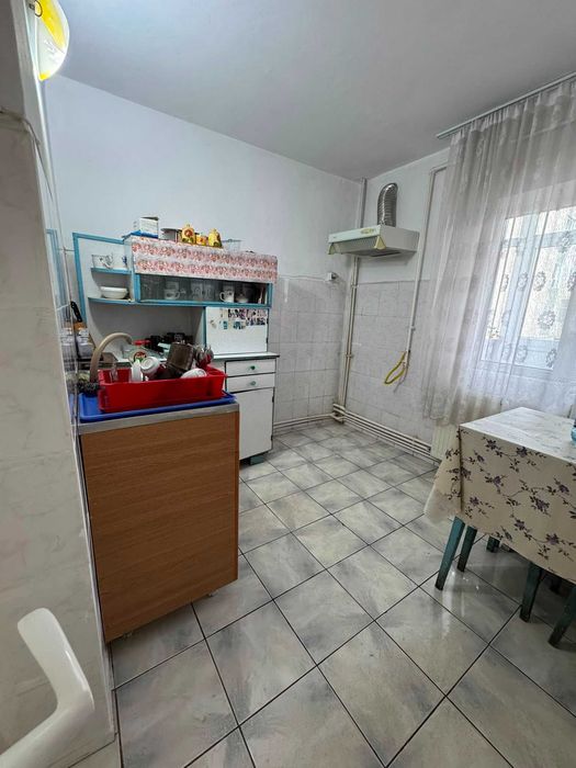 Proprietar vând ap. 3  cam. str. Dunării - Alexandria