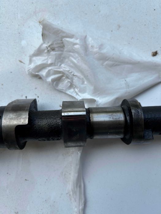 Разпределителен вал Рено Канго Дизел 1,9 литра 2001 година