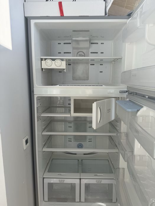 Холодильник Samsung RT77KBTS