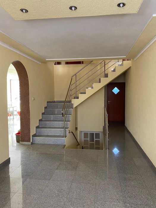 Vand sau inchiriez casa