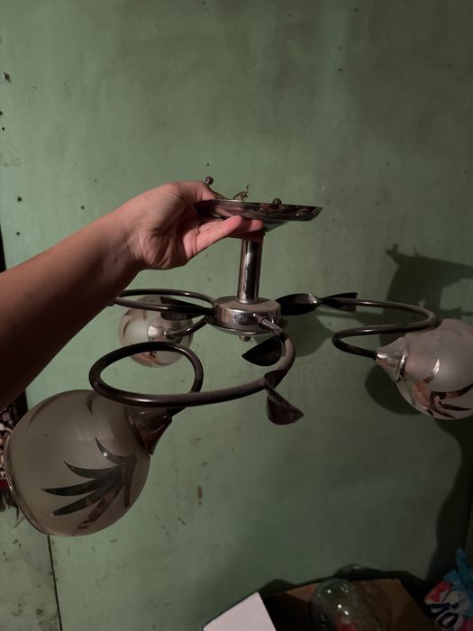 Люстры в хорошем состоянии