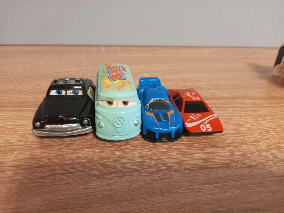 Комплект Маккуин