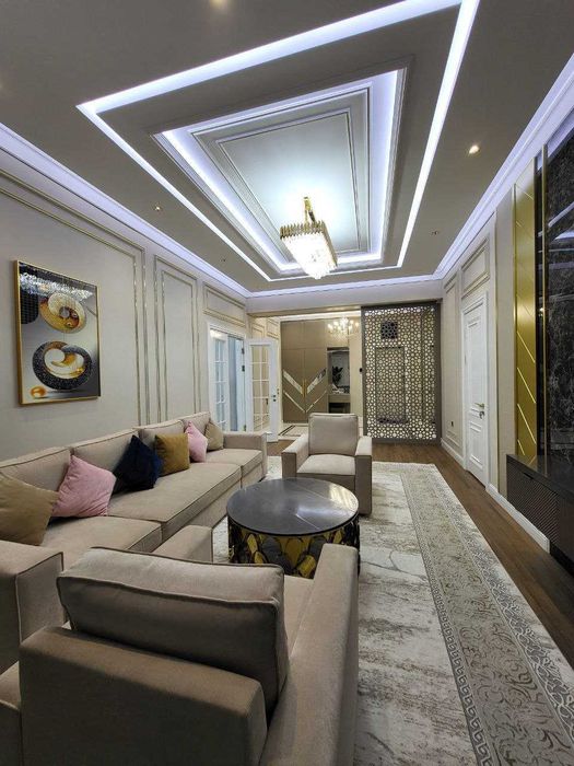 Сдается 2-комн квартира с новым ремонтом на Дружба Народов