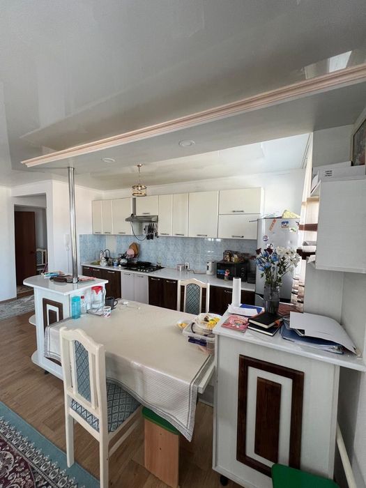 Продам 3 комнатную квартиру