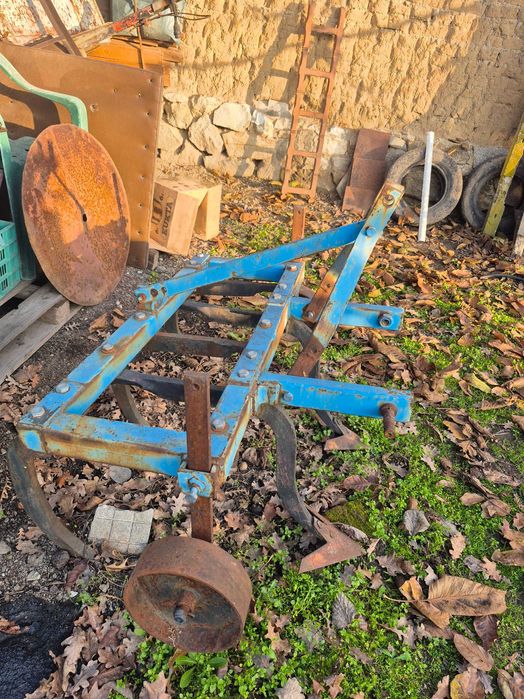 Чизел за малък трактор