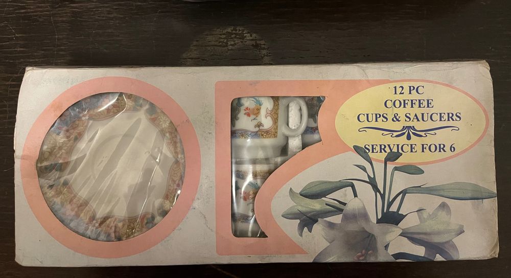 Порцеланови сервизи за кафе, чай и термо чаша