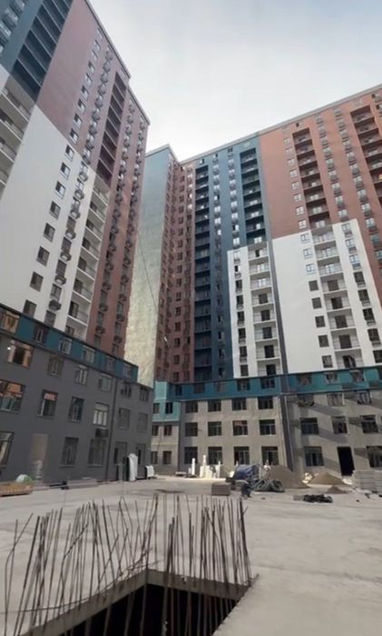 Новостройка 1/5/20. 27м2. Срочно Алмазарский район