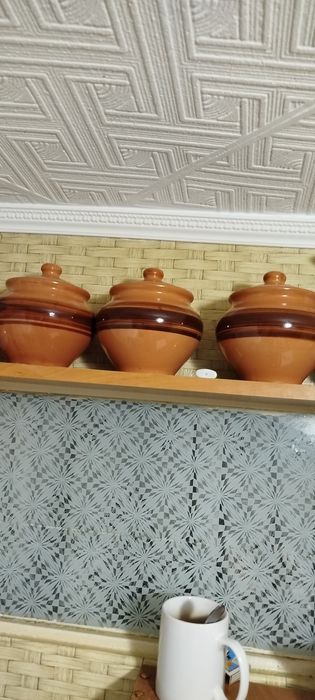 Продам глиняные горшки