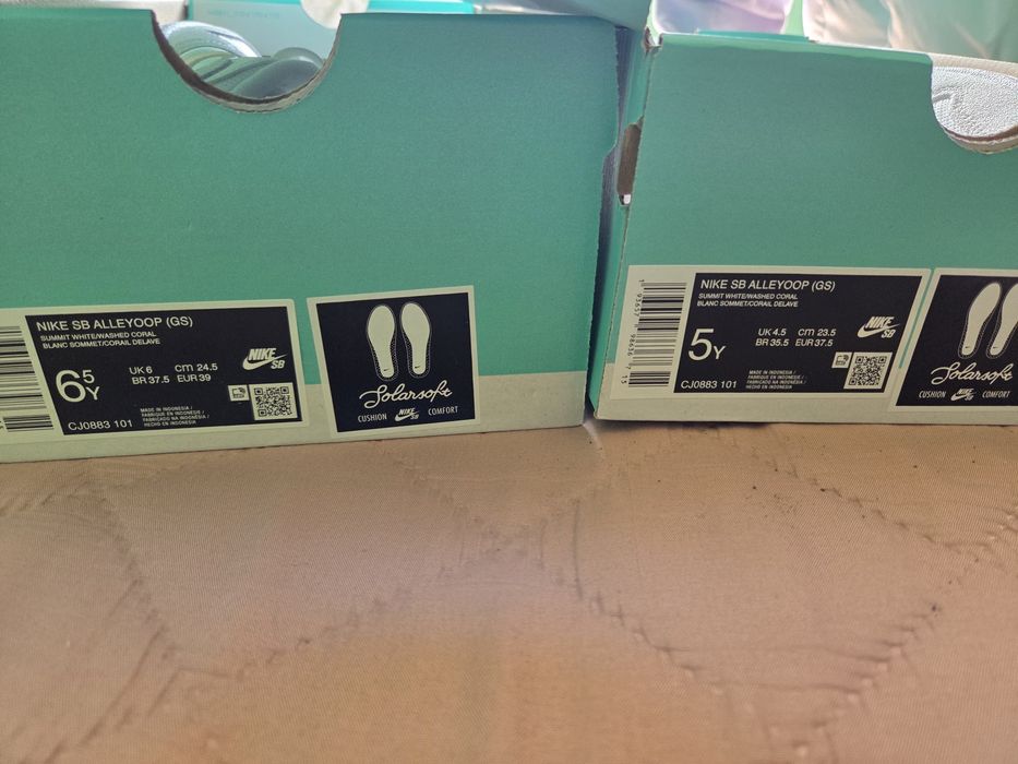 Маратонки.  NIKE . 37.5  и 39 номер