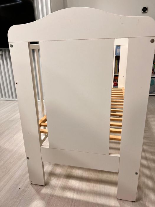 Patut lemn bebe cu saltea de cocos