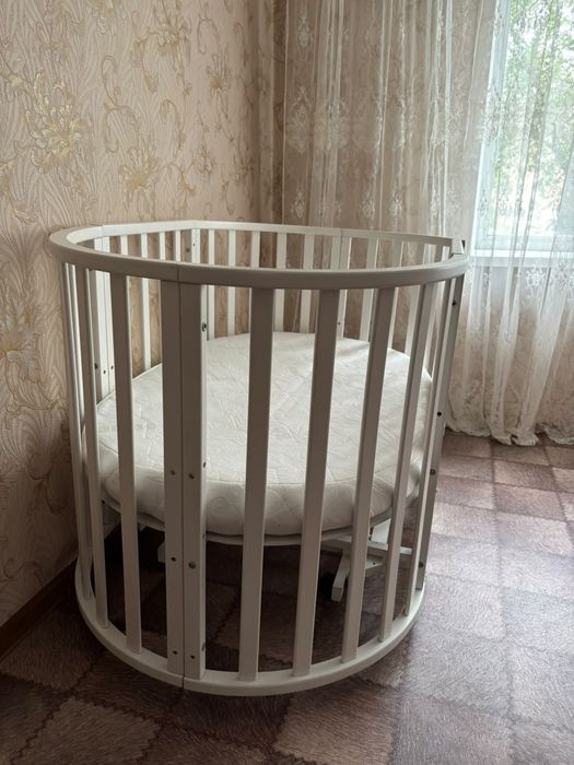 Продам кровать детскую, трансформер