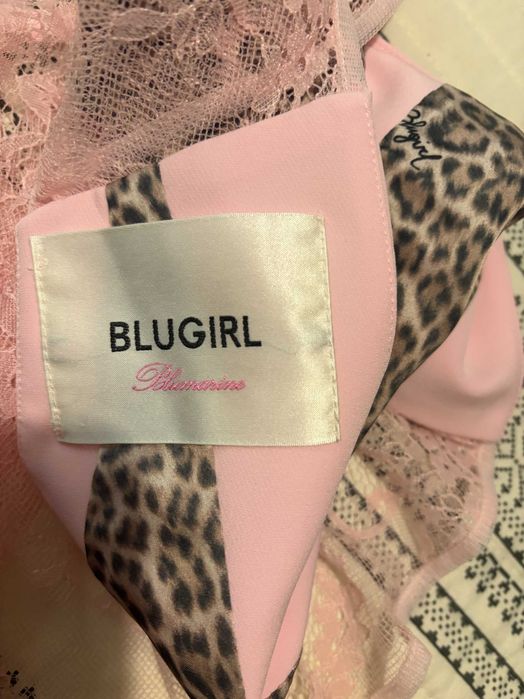 Дамски дрехи на Blumarine, Twinset