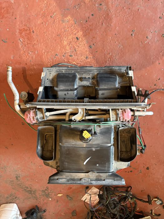 Запчасти на 124,210,208