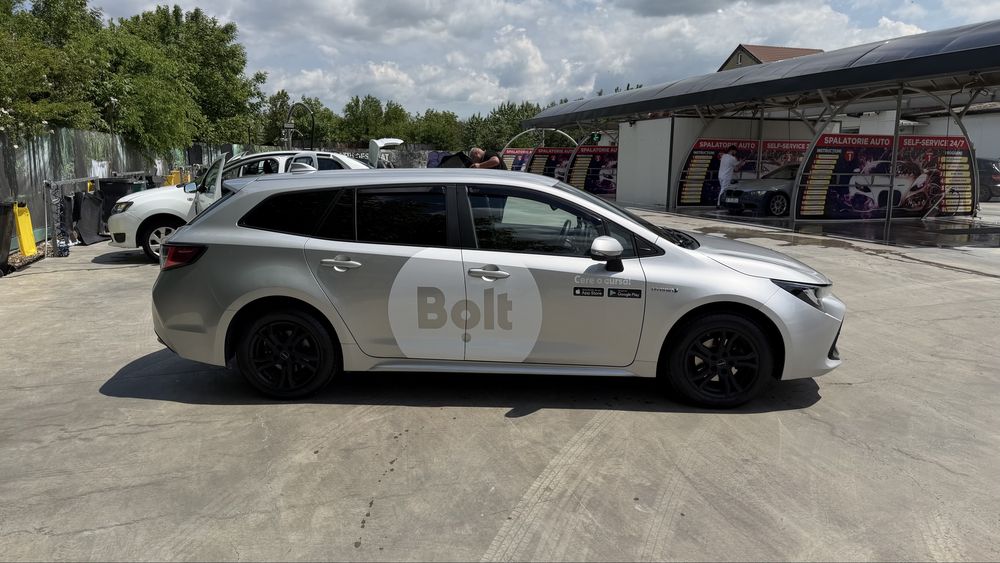 Toyota Corolla GPL PREMIUM(garantie noiembrie 2027)