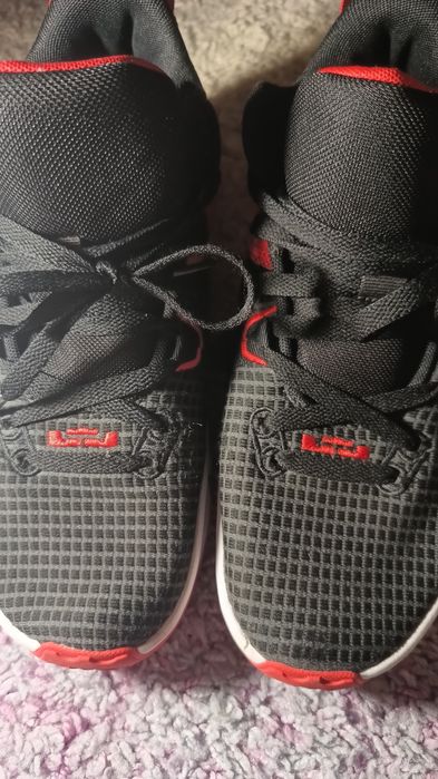 Lebron 7 adidași de baschet,