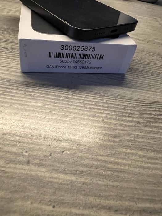 Iphone 13 Като нов