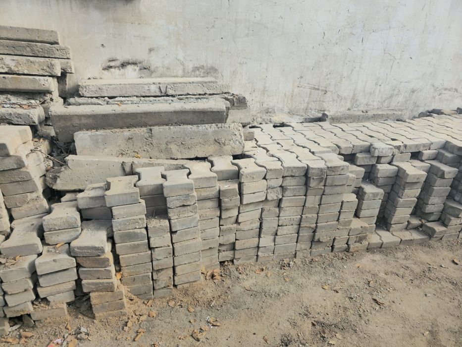 Брусчатки и бордюры