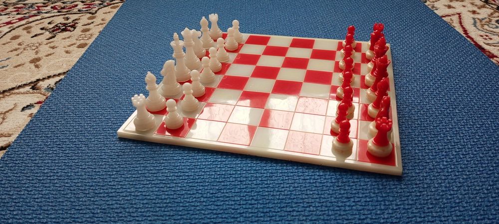 Продам очень крутые - Шахматы !!!