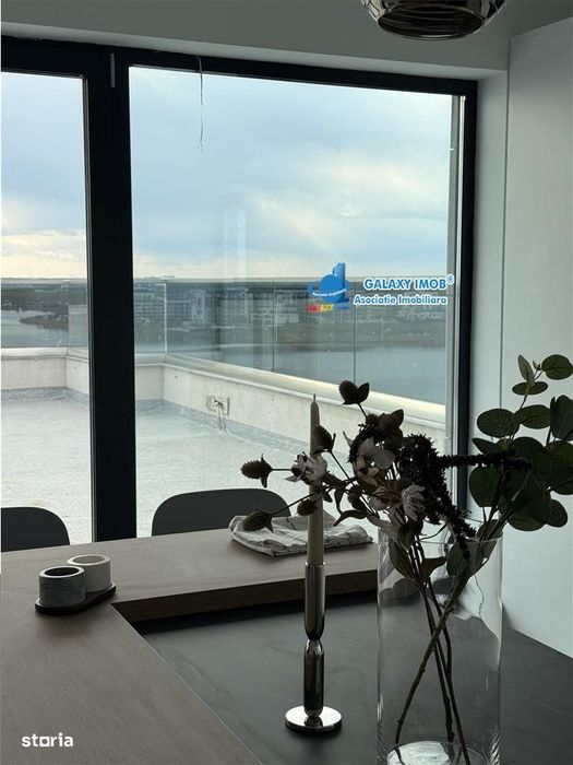 Penthouse Unic si  Exclusivist cu vedere dubla la Lac si Mare