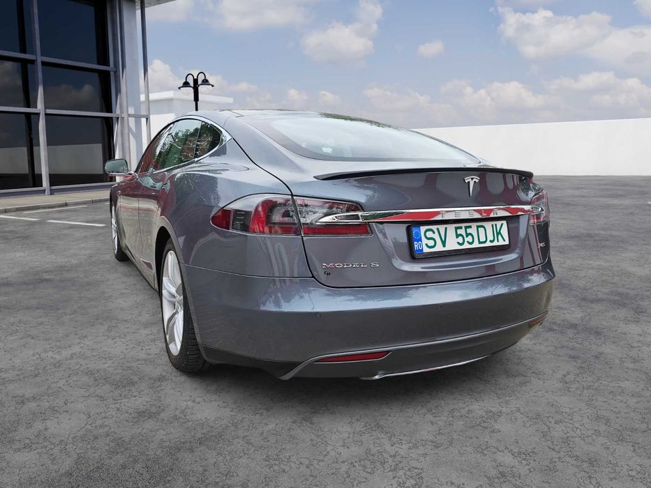 TESLA MODEL S / P85 / Incarcare gratuita pe viata / 420 CP / 7 locuri