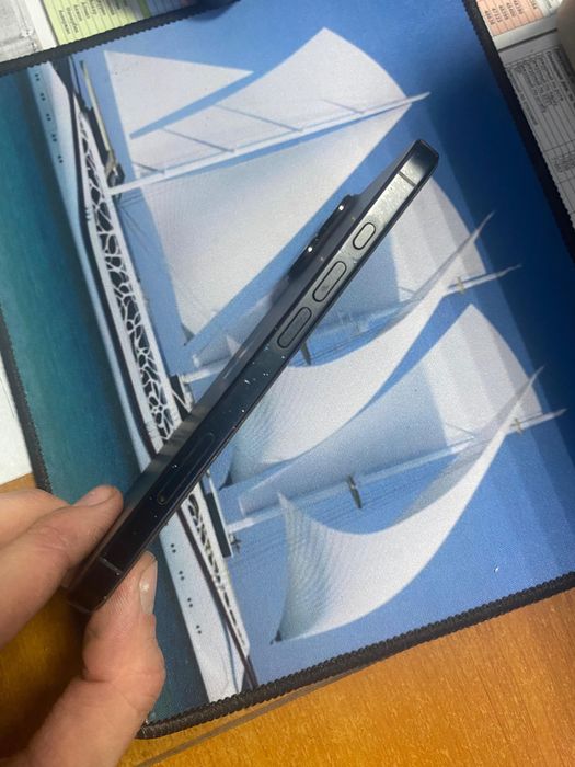 iPhone 16 128гб 93%акум