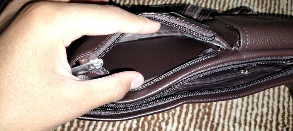 Кожаная барсетка