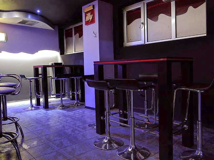 Продава се Офис в Русе, Център - 109 кв.м за 449 €/кв.м - Снимка #4