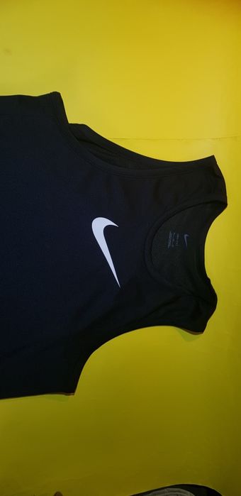 NIke Dri -fit  мъжки спортен потник