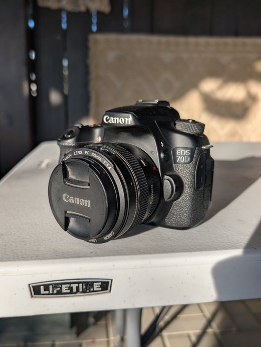 Canon EOS 70D + 2 obiective + accesorii