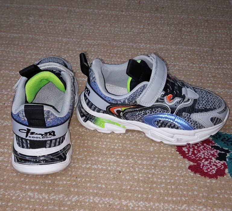 Кроссовки 32 размер