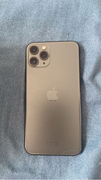 Айфон 11 про продам срочно