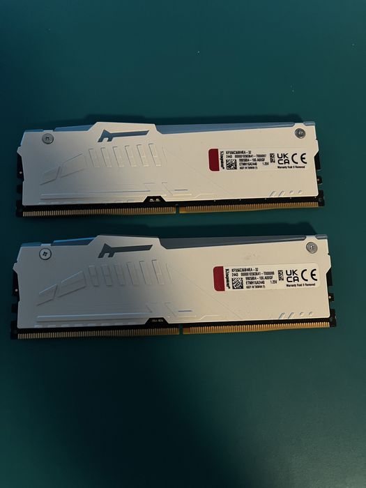 Kit Ram Kingston fury beast64gb (2x32) DDR5 5600mhz CL36